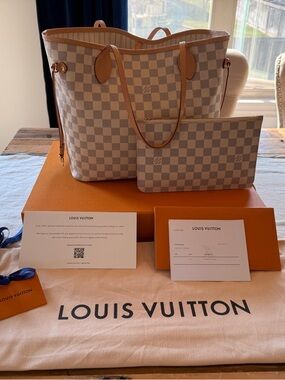Louis Vuitton Neverfull MM Damier Azur Canvas Tote with Pouch in Beige and Tan